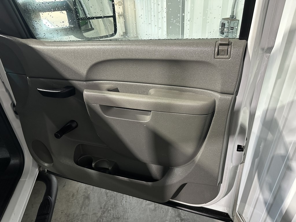 2011 Chevrolet Silverado 1500 Image 10