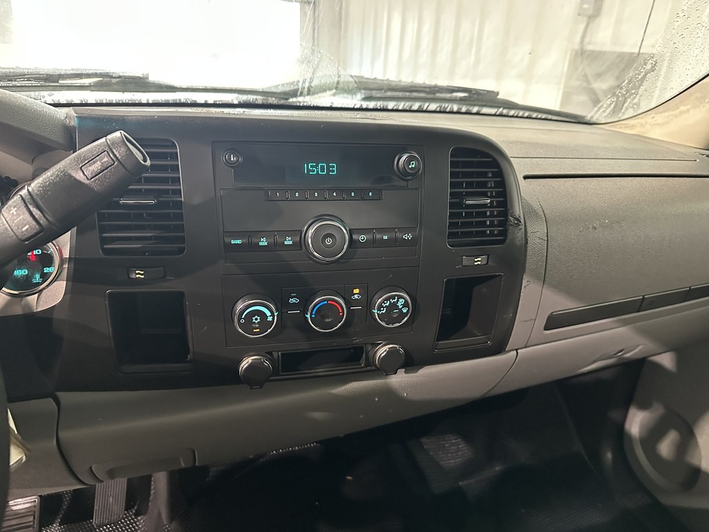 2011 Chevrolet Silverado 1500 Image 16