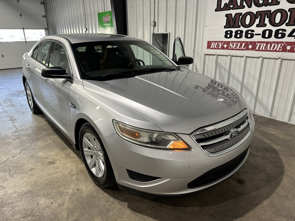 2011 Ford Taurus Image 20