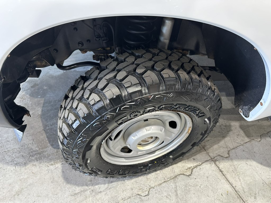 2011 Ford F-250 Image 3