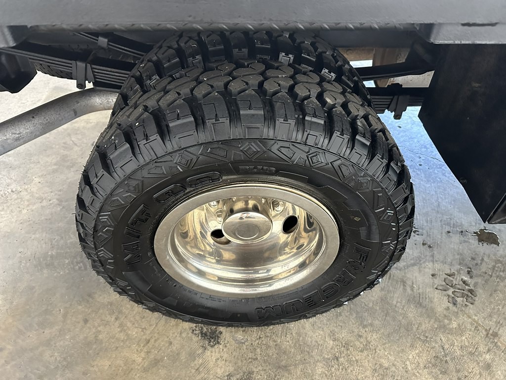 2003 GMC Sierra Image 7