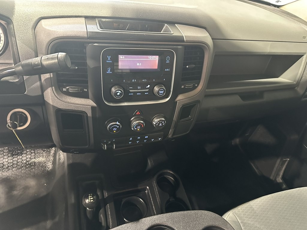 2018 RAM 3500 Image 17