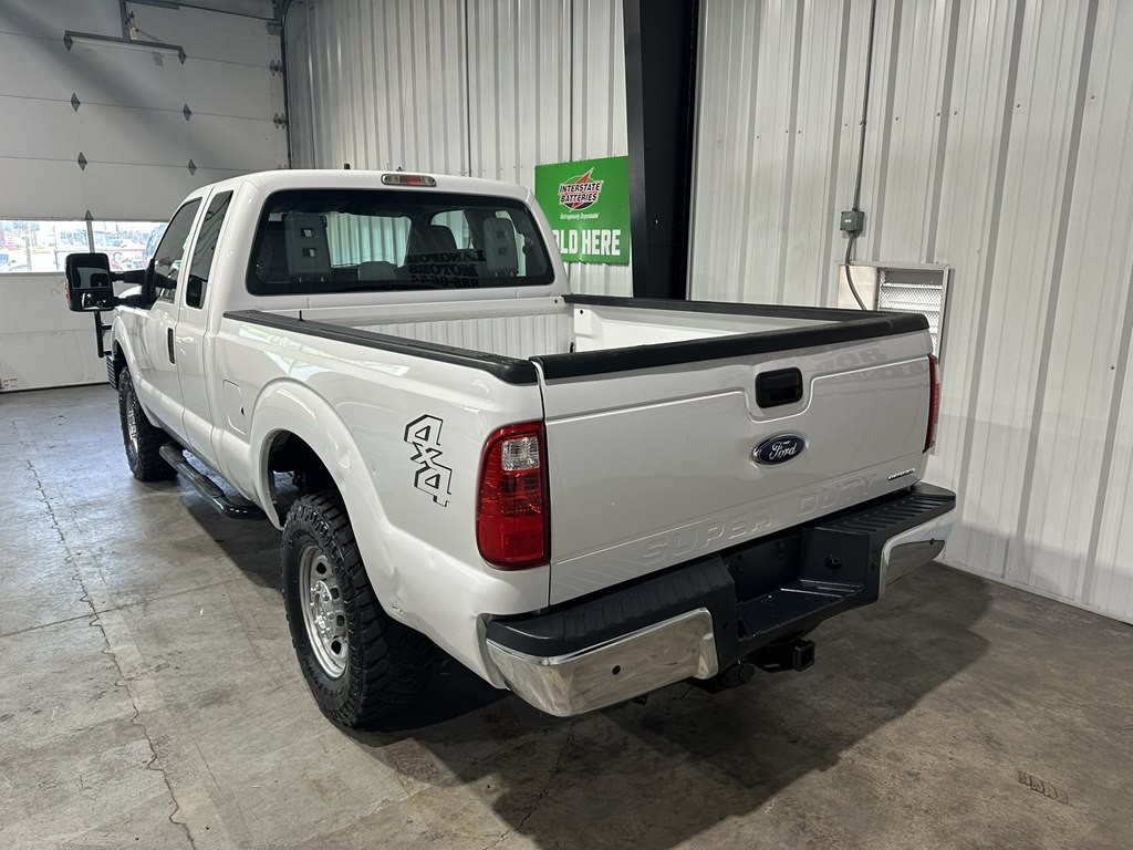 2015 Ford F-250 Image 6