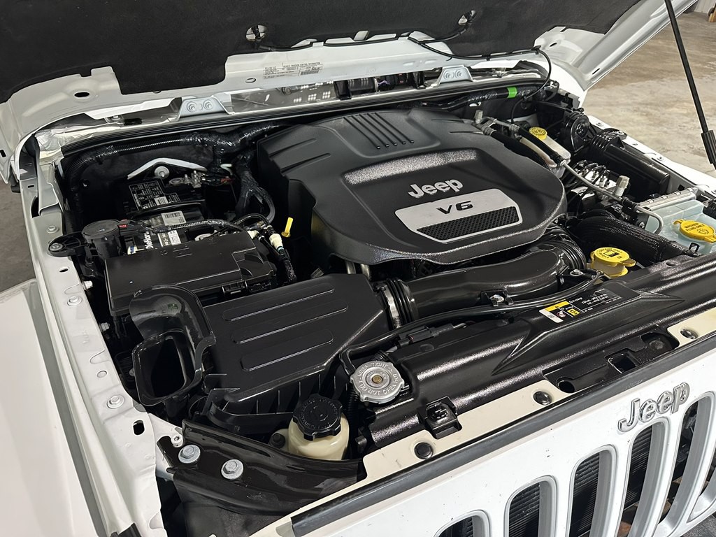 2017 Jeep Wrangler Unlimited Image 16