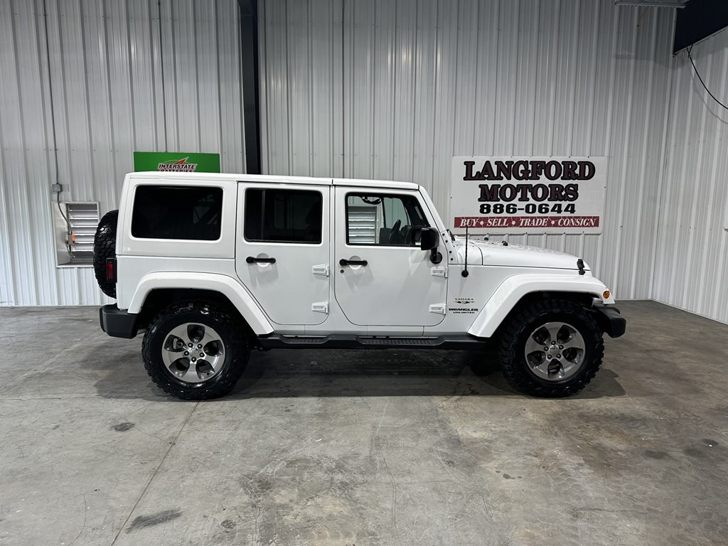 2017 Jeep Wrangler Unlimited Image 19