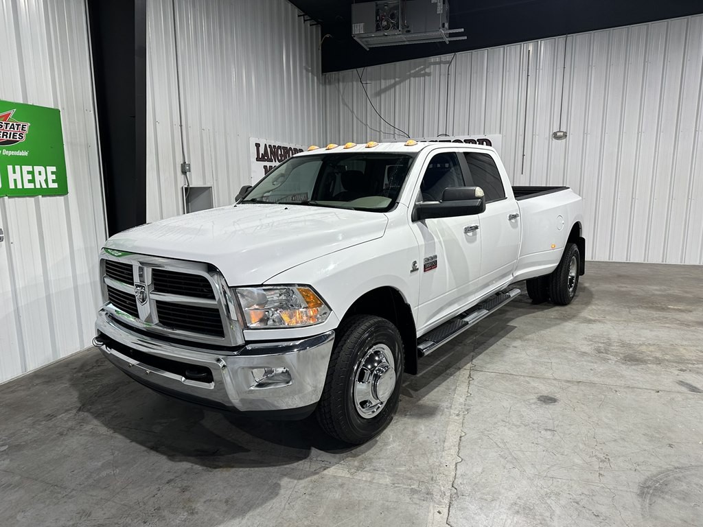 2012 RAM 3500 Image 2