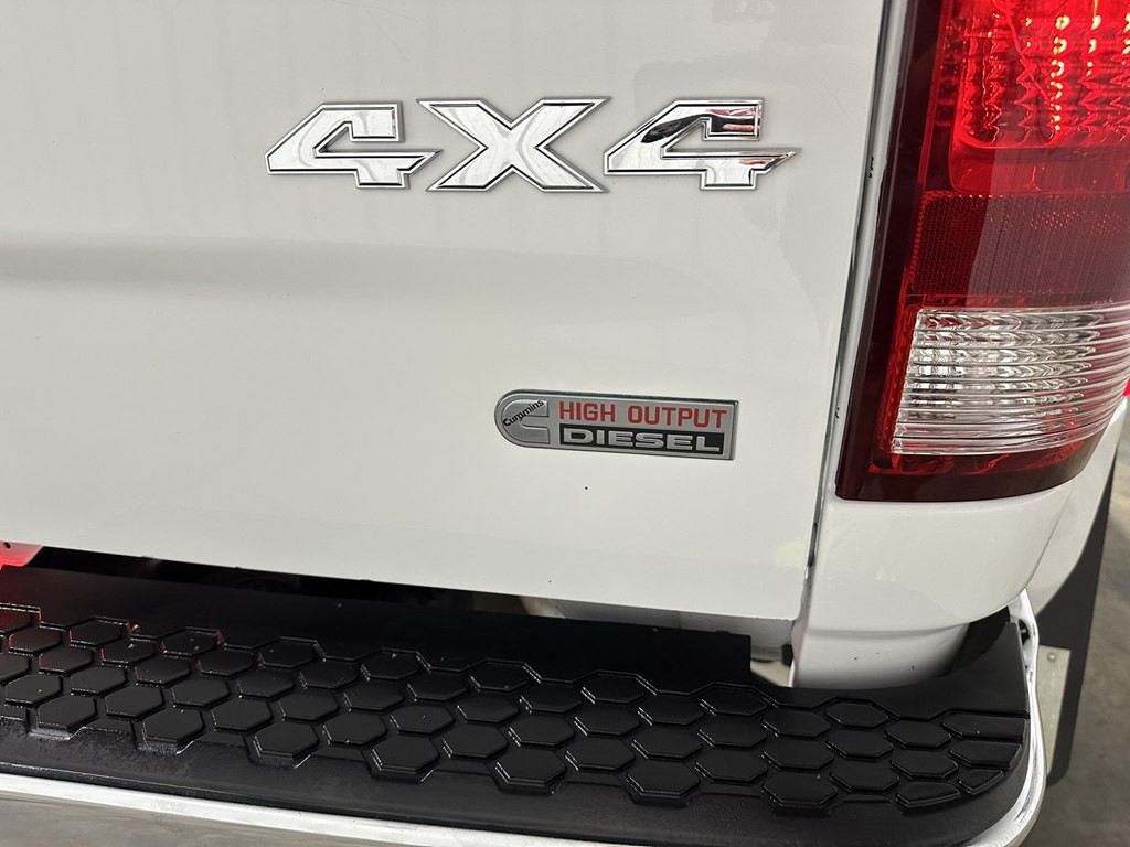 2012 RAM 3500 Image 9