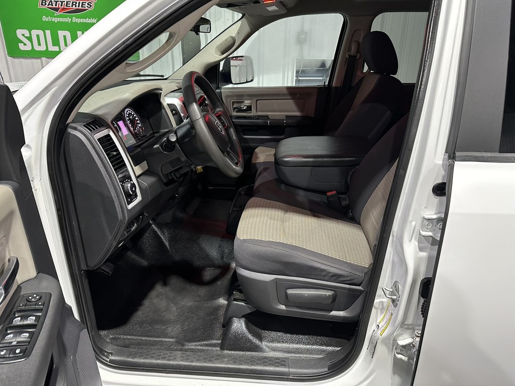 2012 RAM 3500 Image 15