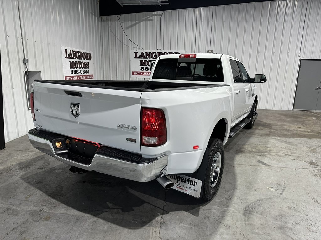 2012 RAM 3500 Image 22