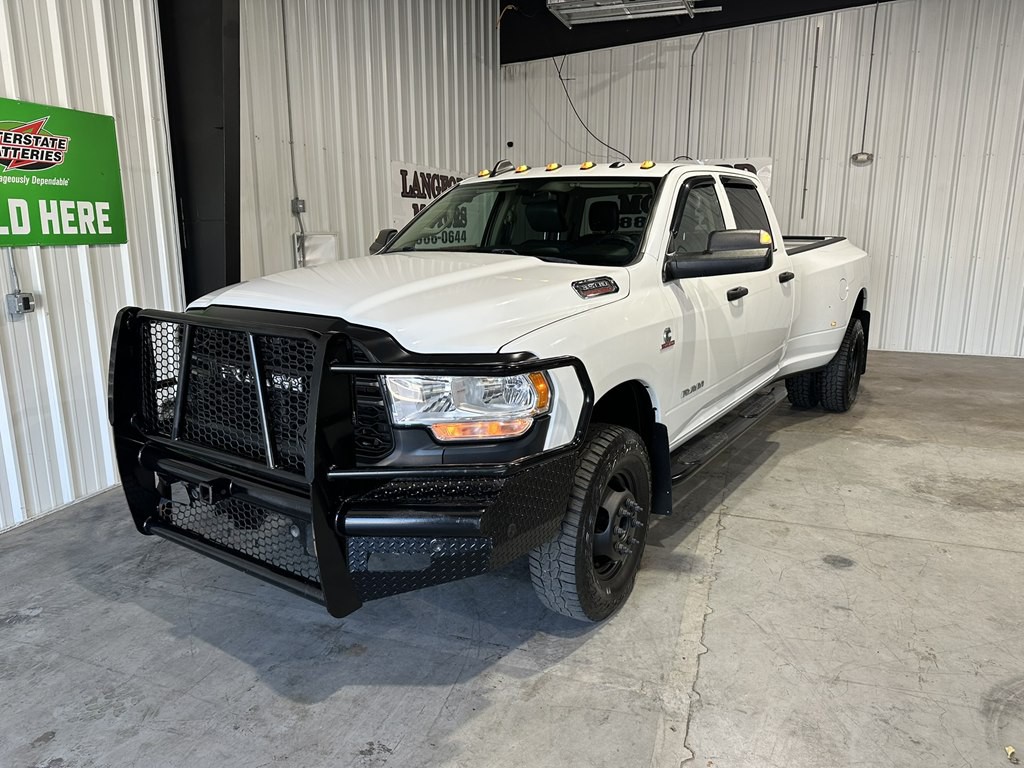 2020 RAM 3500 Image 2