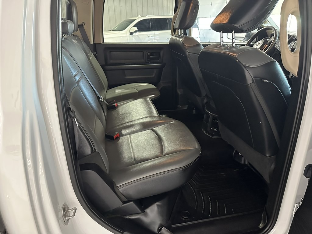 2020 RAM 3500 Image 9