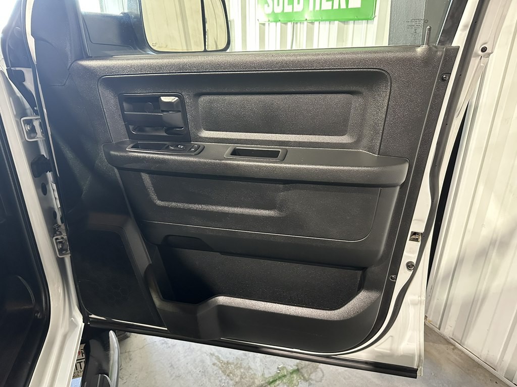 2020 RAM 3500 Image 11