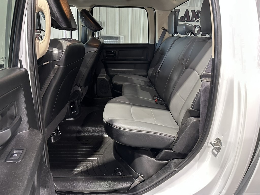 2020 RAM 3500 Image 12