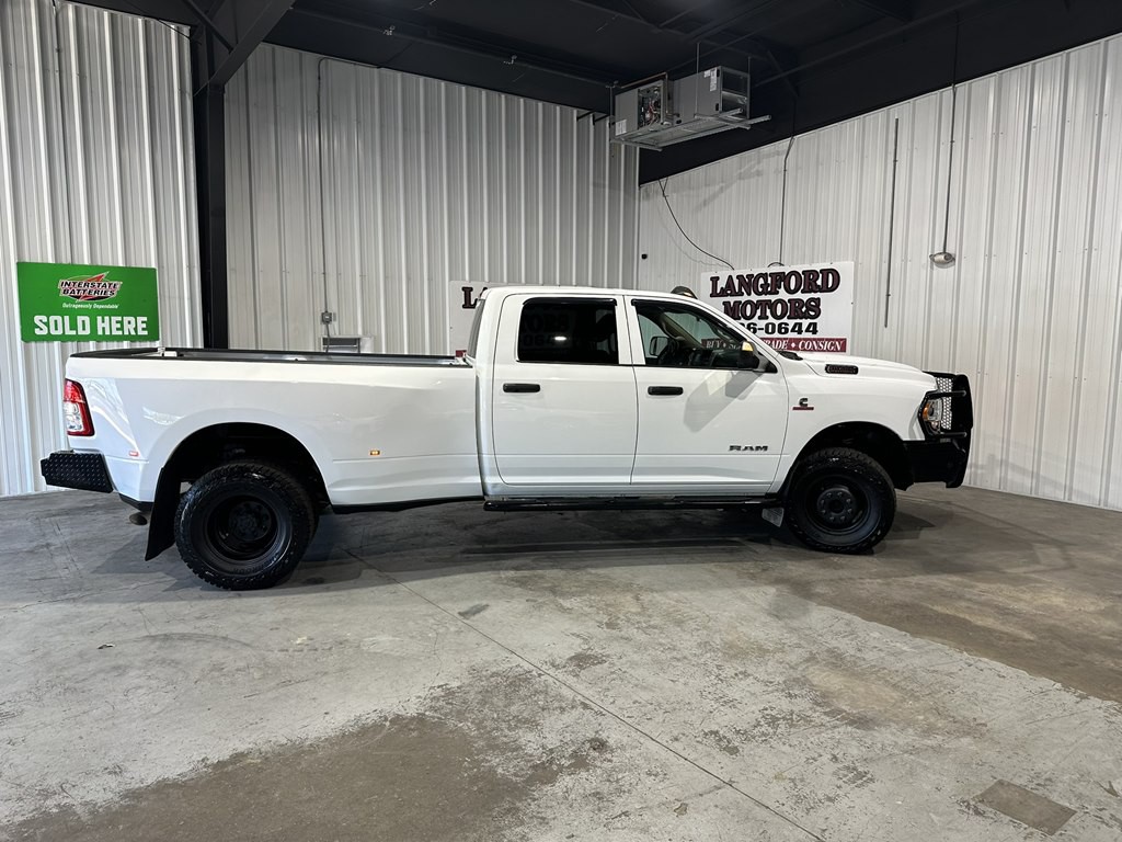 2020 RAM 3500 Image 21