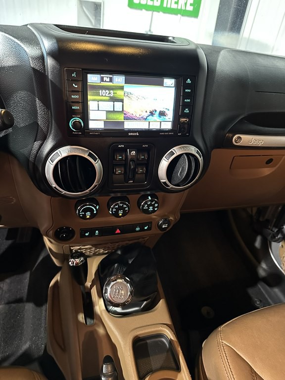 2015 Jeep Wrangler Unlimited Image 17