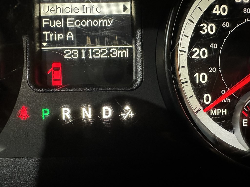 2014 RAM 1500 Image 17