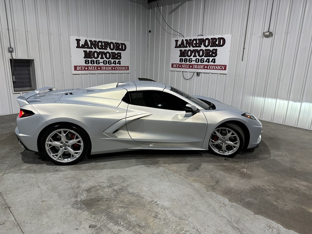 2021 Chevrolet Corvette Image 18