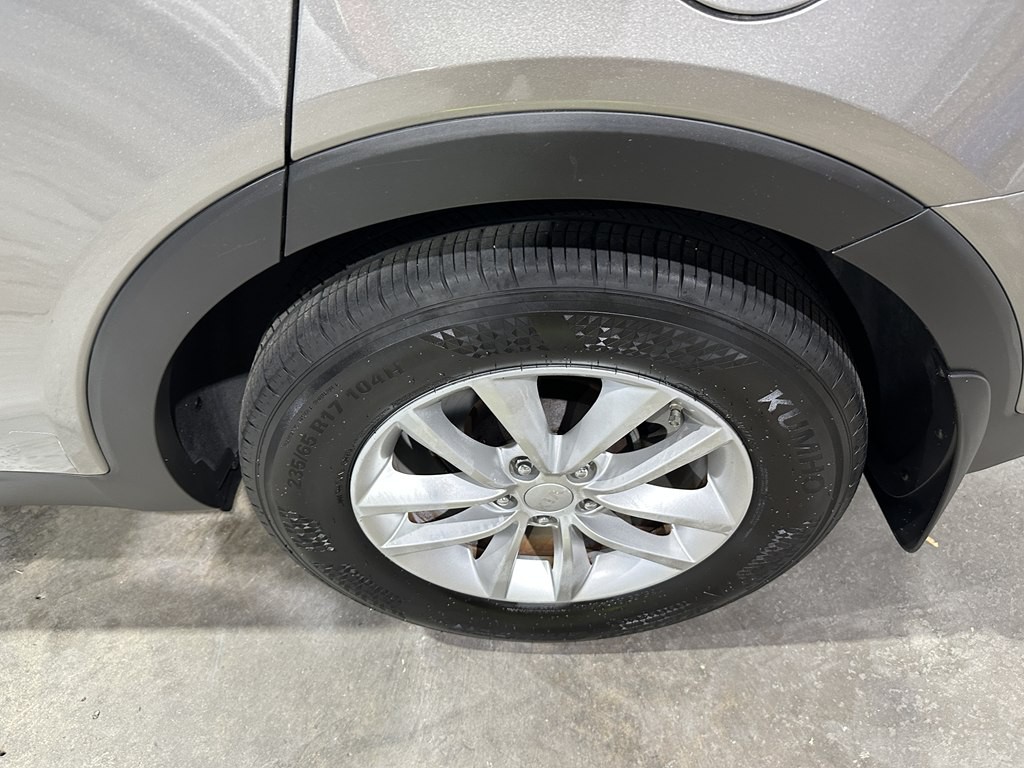 2016 Kia Sorento Image 4