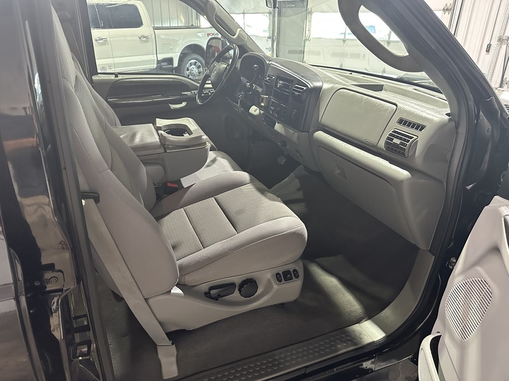 2006 Ford F-250 Image 10