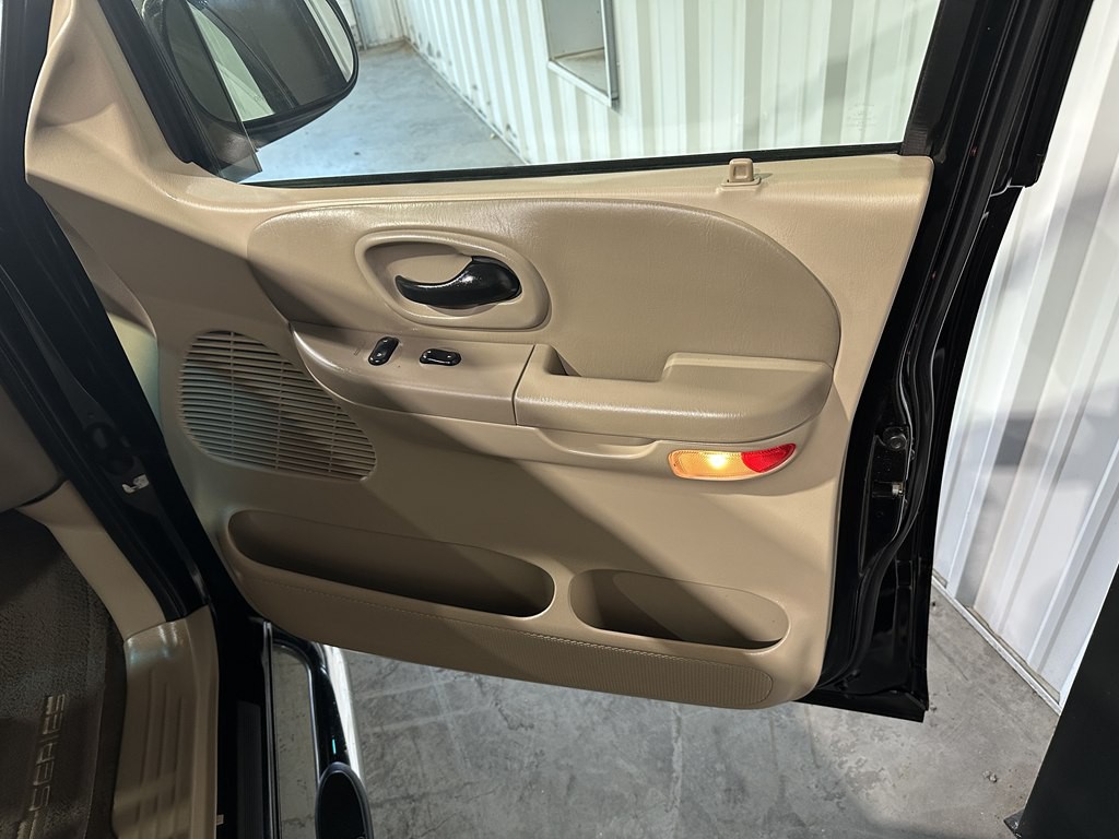 2001 Ford F-150 Image 11