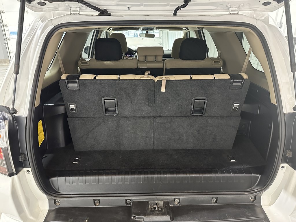 2017 Toyota 4Runner Image 11