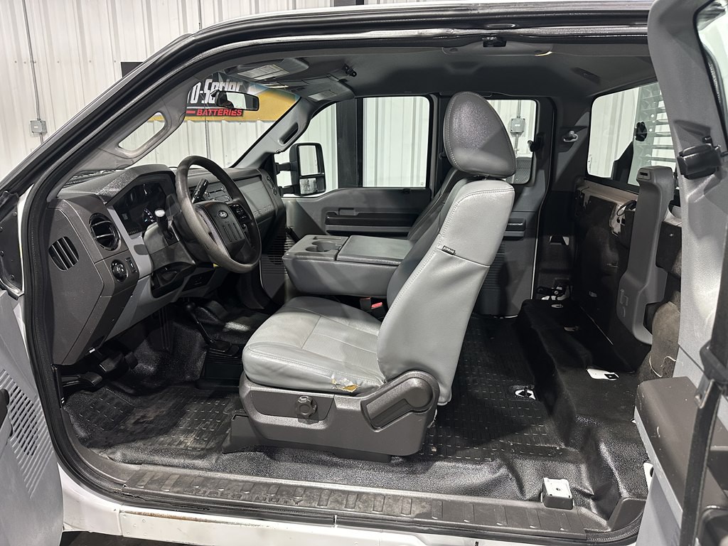 2014 Ford F-250 Image 10