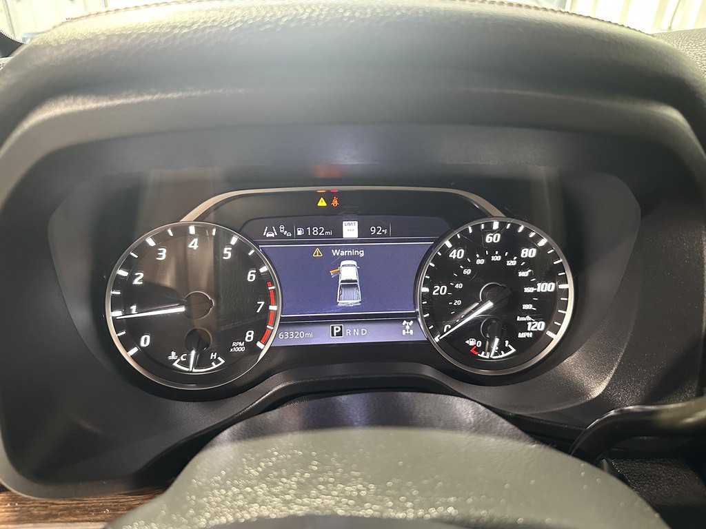 2021 Nissan Titan Image 14