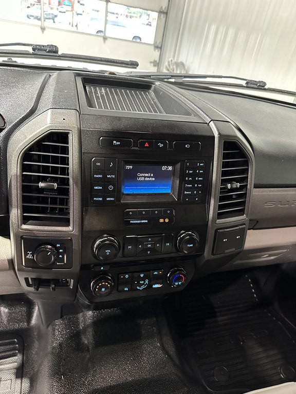 2017 Ford F-250 Image 16