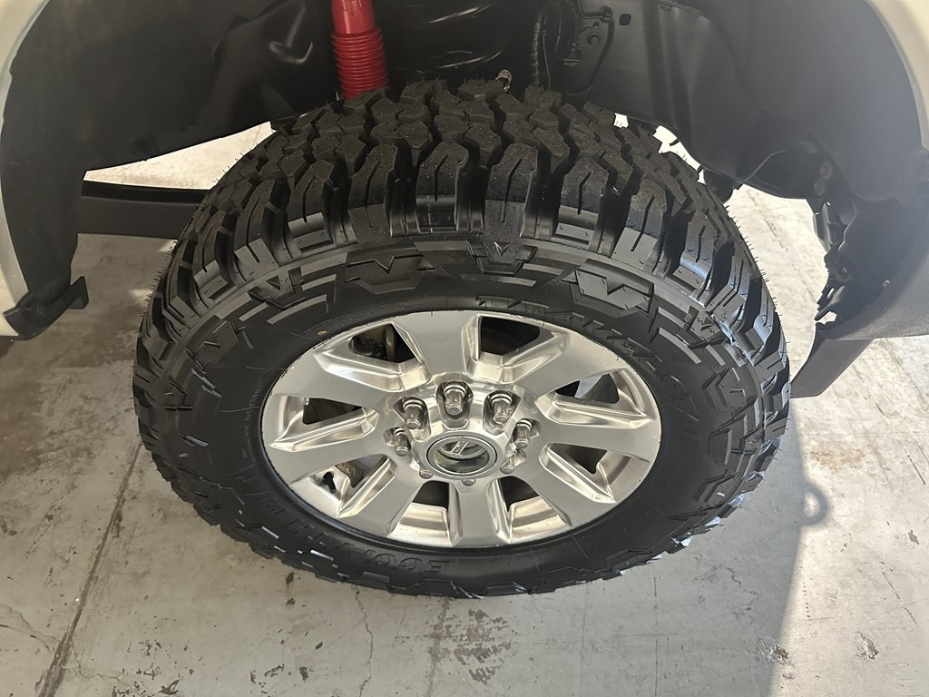 2017 Ford F-250 Image 7