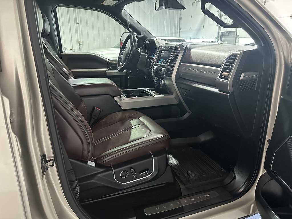 2017 Ford F-250 Image 9