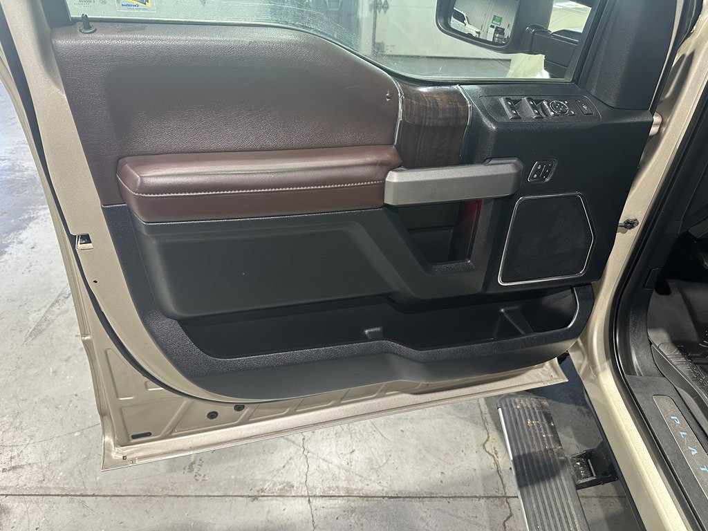 2017 Ford F-250 Image 13