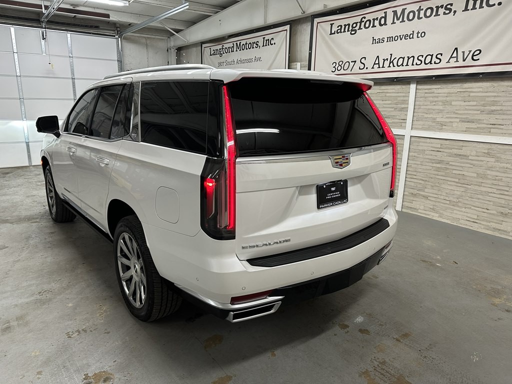 2023 Cadillac Escalade Image 6