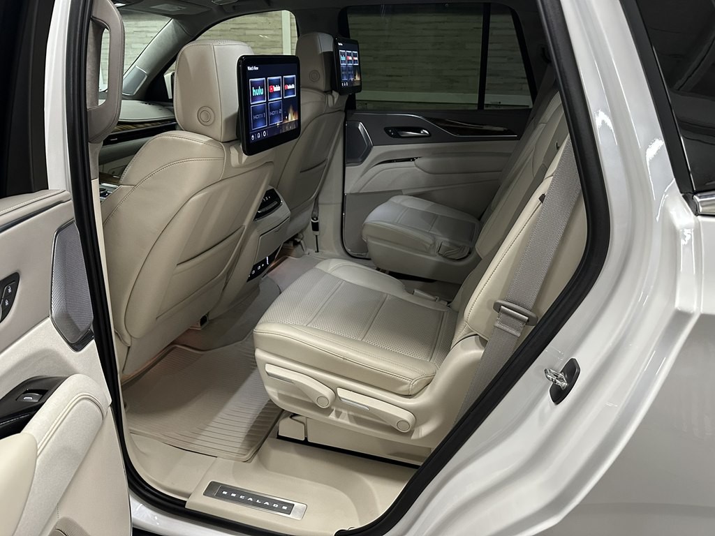 2023 Cadillac Escalade Image 13
