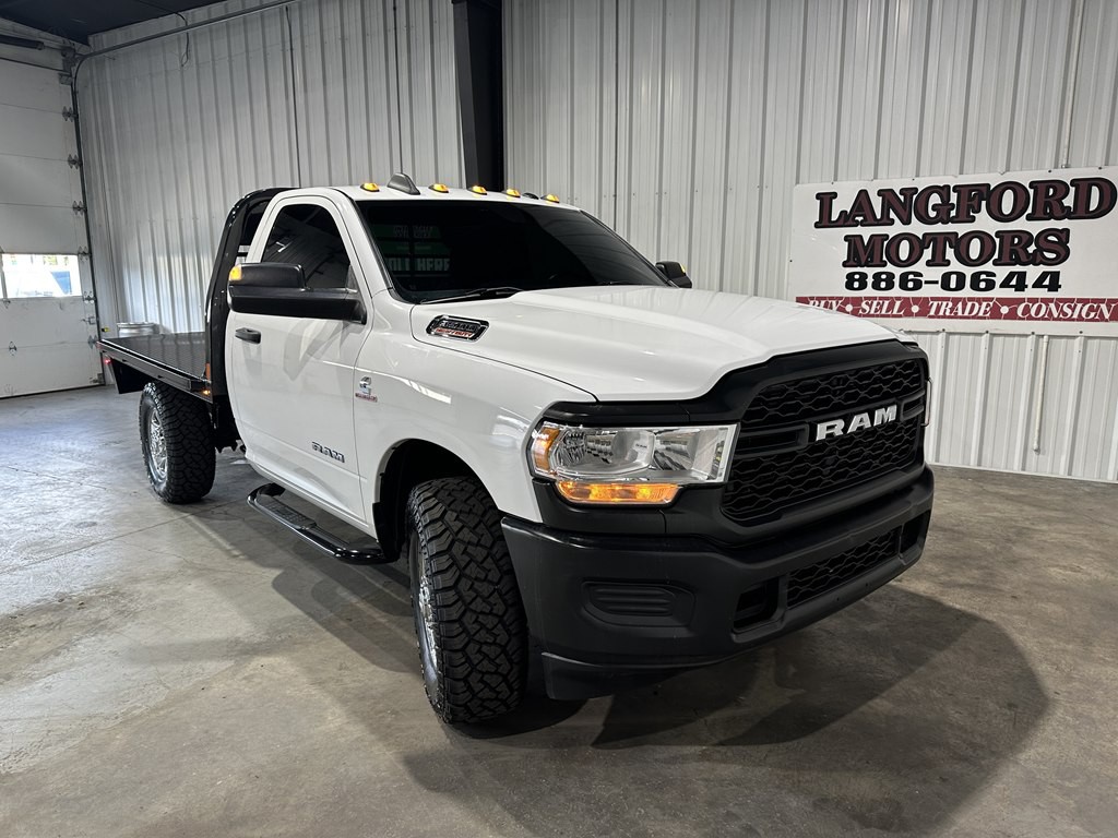 2022 RAM 3500 Image 19