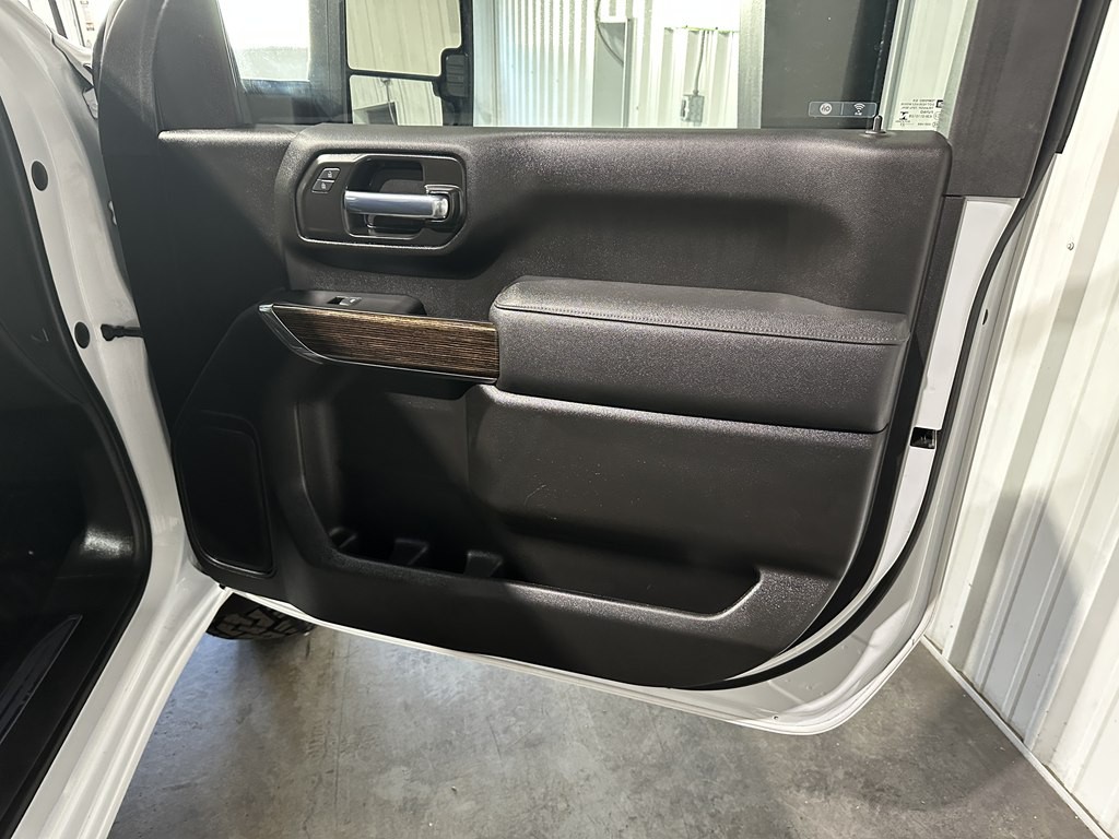 2024 GMC 2500 Image 10
