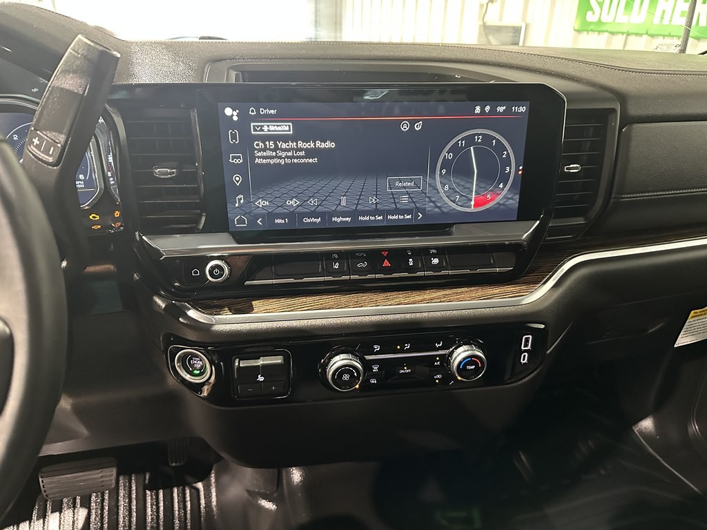 2024 GMC 2500 Image 15
