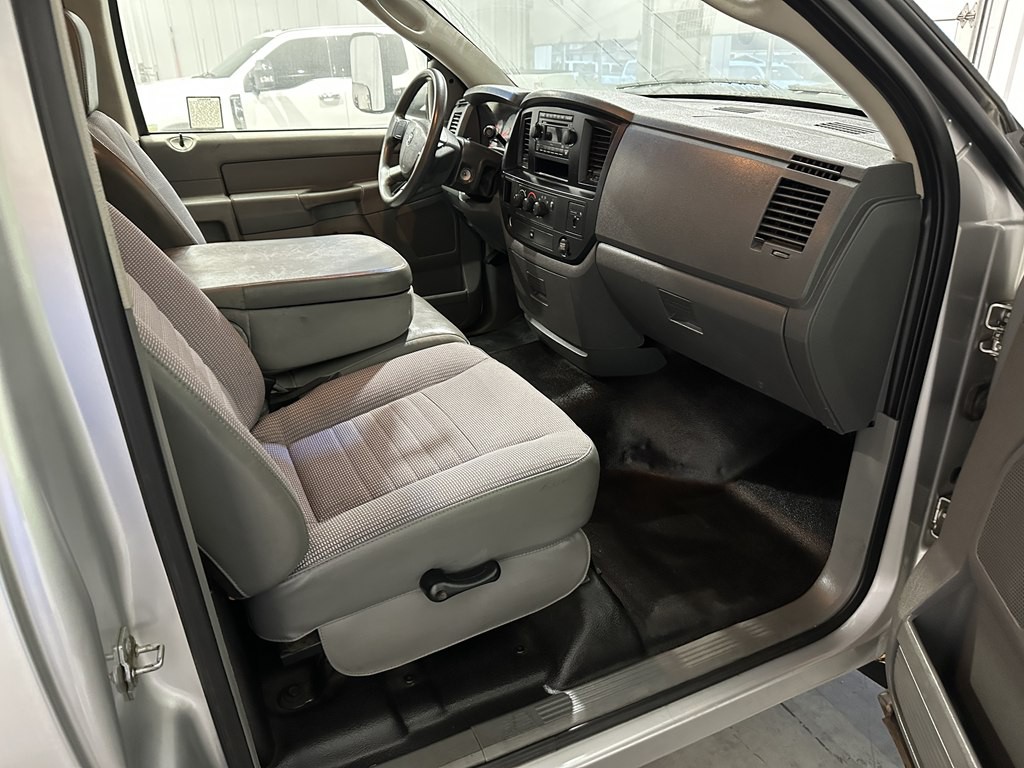 2008 Dodge Ram Image 8