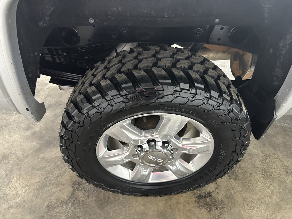 2017 GMC Sierra 2500 Image 7