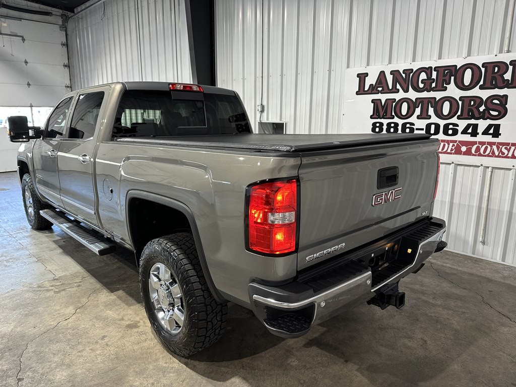 2017 GMC Sierra 2500 Image 5