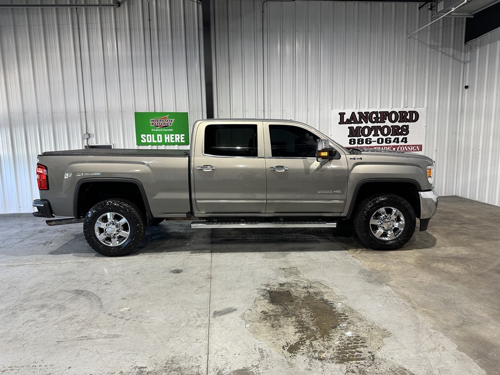 2017 GMC Sierra 2500 Image 21