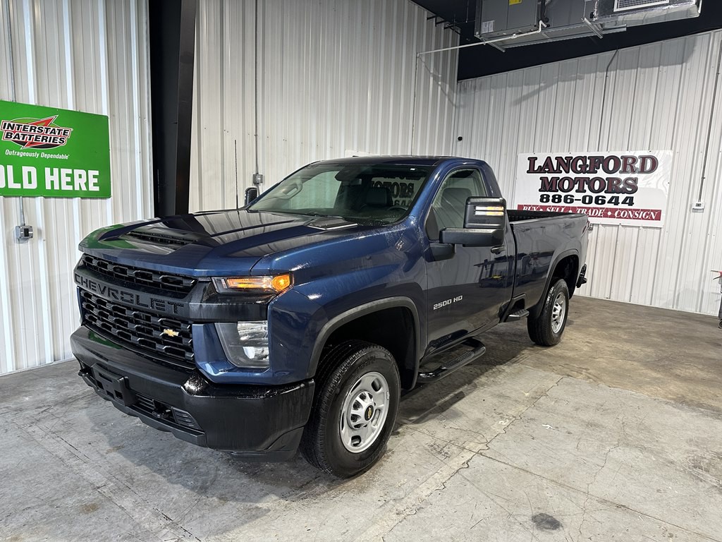 2022 Chevrolet Silverado 2500 Image 2