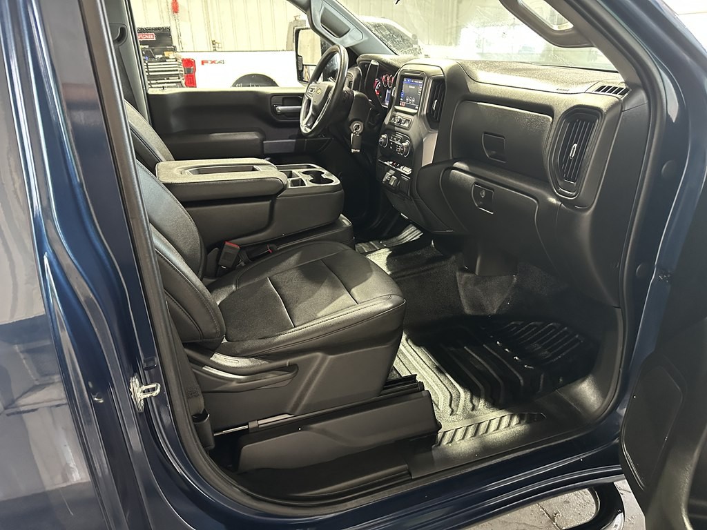 2022 Chevrolet Silverado 2500 Image 8