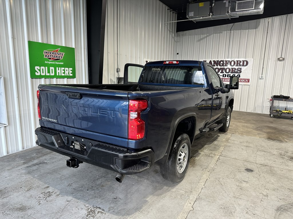 2022 Chevrolet Silverado 2500 Image 17