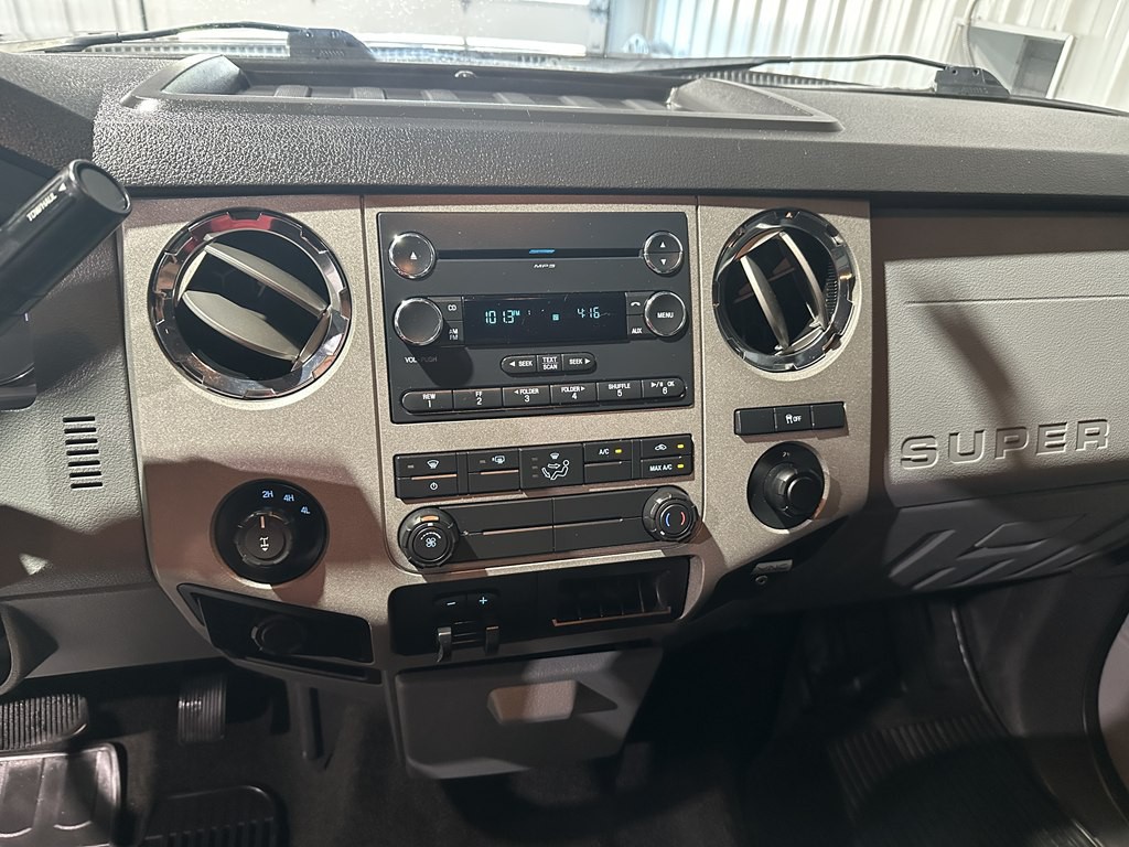 2015 Ford F-250 Image 15