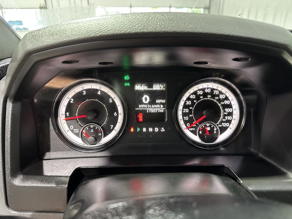 2017 RAM 2500 Image 16