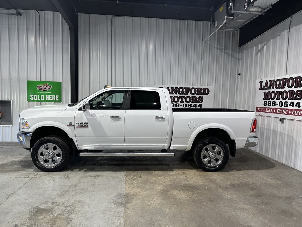 2015 RAM 3500 Image 1