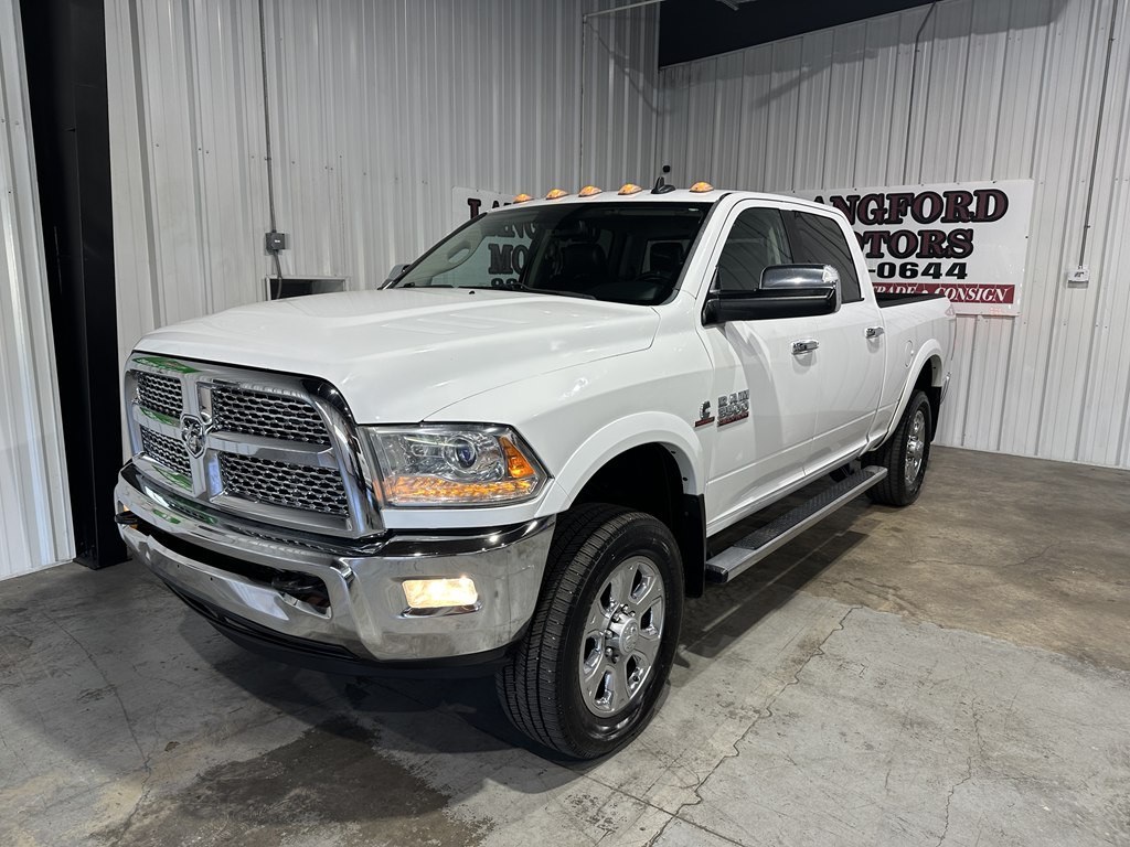 2015 RAM 3500 Image 2