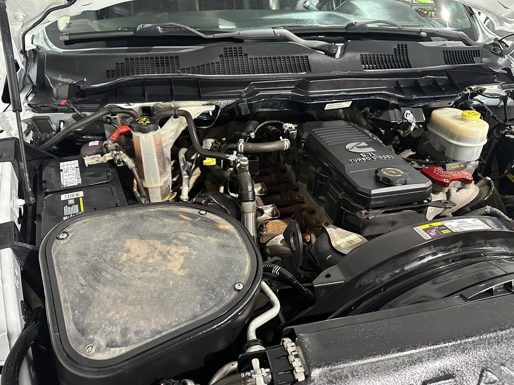 2015 RAM 3500 Image 18