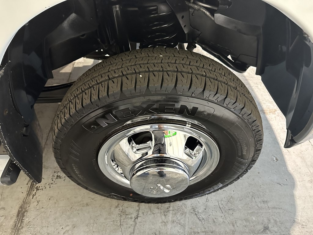 2014 RAM 3500 Image 8