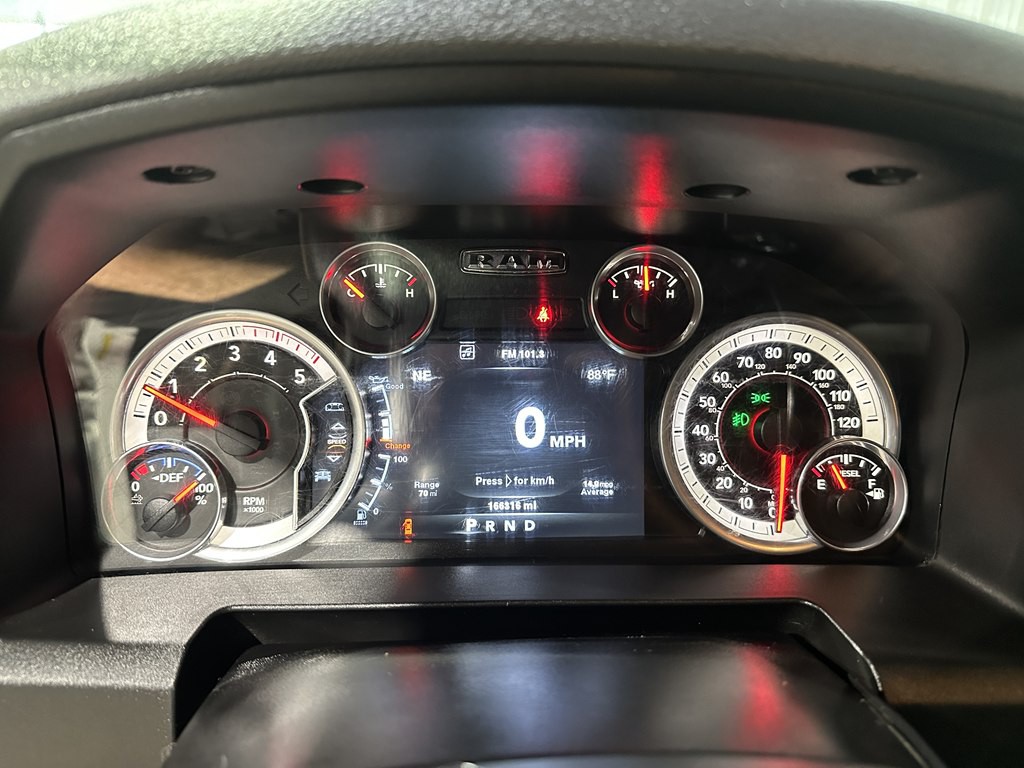2014 RAM 3500 Image 16